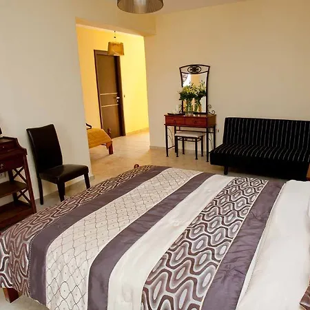 Pacifae Golden Village Hotell 3*